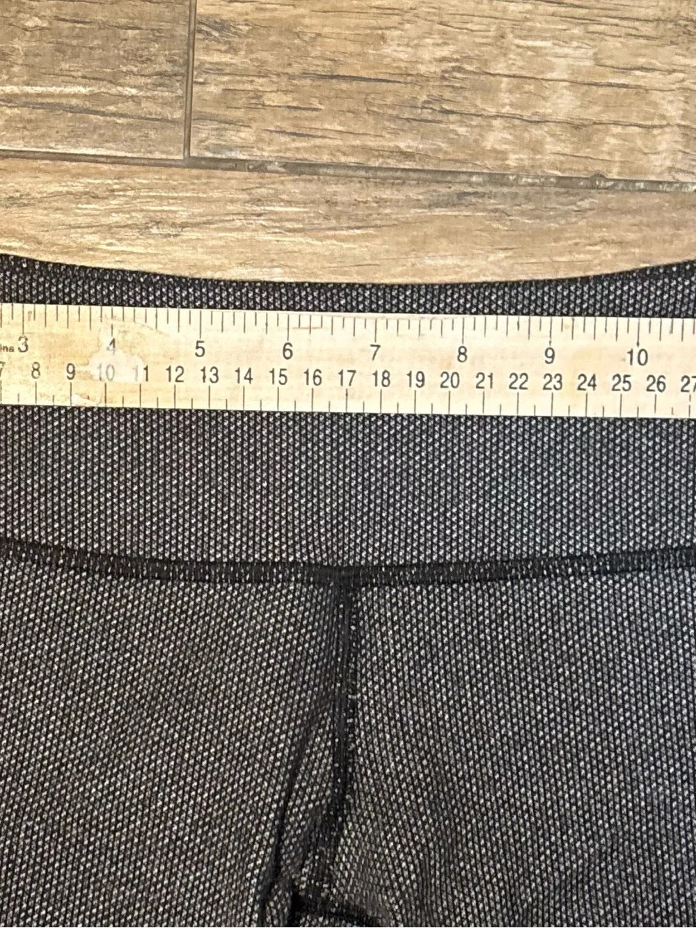 Lululemon Black Heather Stretch Leggings sz 6